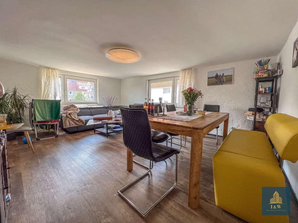 Immobilie in Wangen - Großzügige 3,5-Zi. Wohnung mit Balkon in Wangen - Bild 2