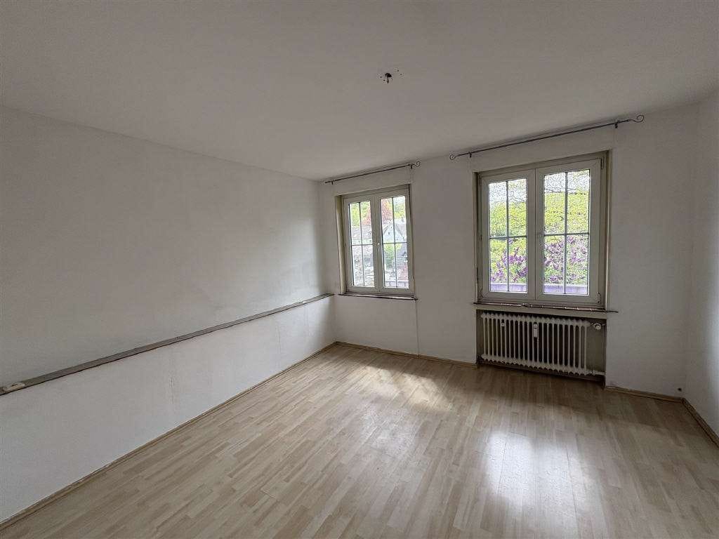 Immobilie in Lennestadt - / Solides Zweifamilienhaus in Lennestadt-Bilstein - Bild 3