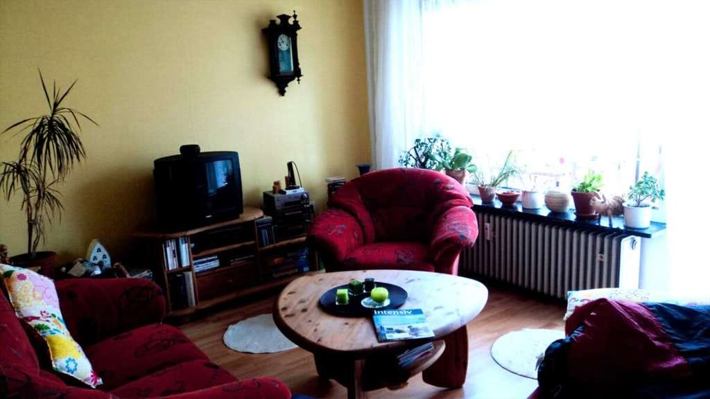 Immobilie in Edingen-Neckarhausen - Solide Kapitalanlage oder späterer Selbstbezug -
Gepflegte 2-Zimmer Erdgeschoss-Eigentumswohnung in - Bild 4