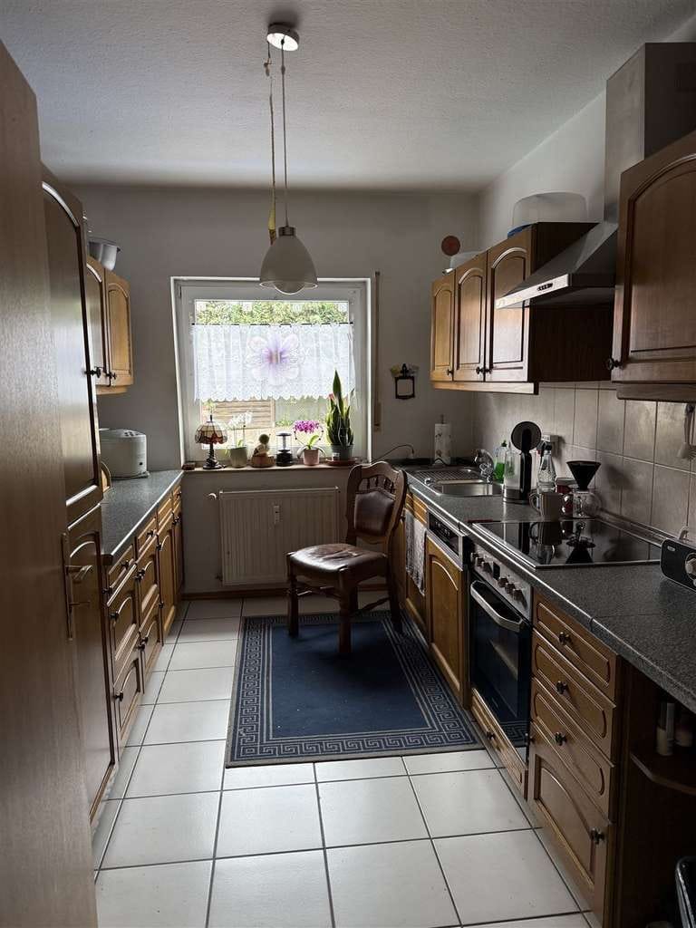 Immobilie in Mörsfeld - 6 Parteienhaus, komplett vermietet, in Mörsfeld sucht Kapitalanleger - Bild 1