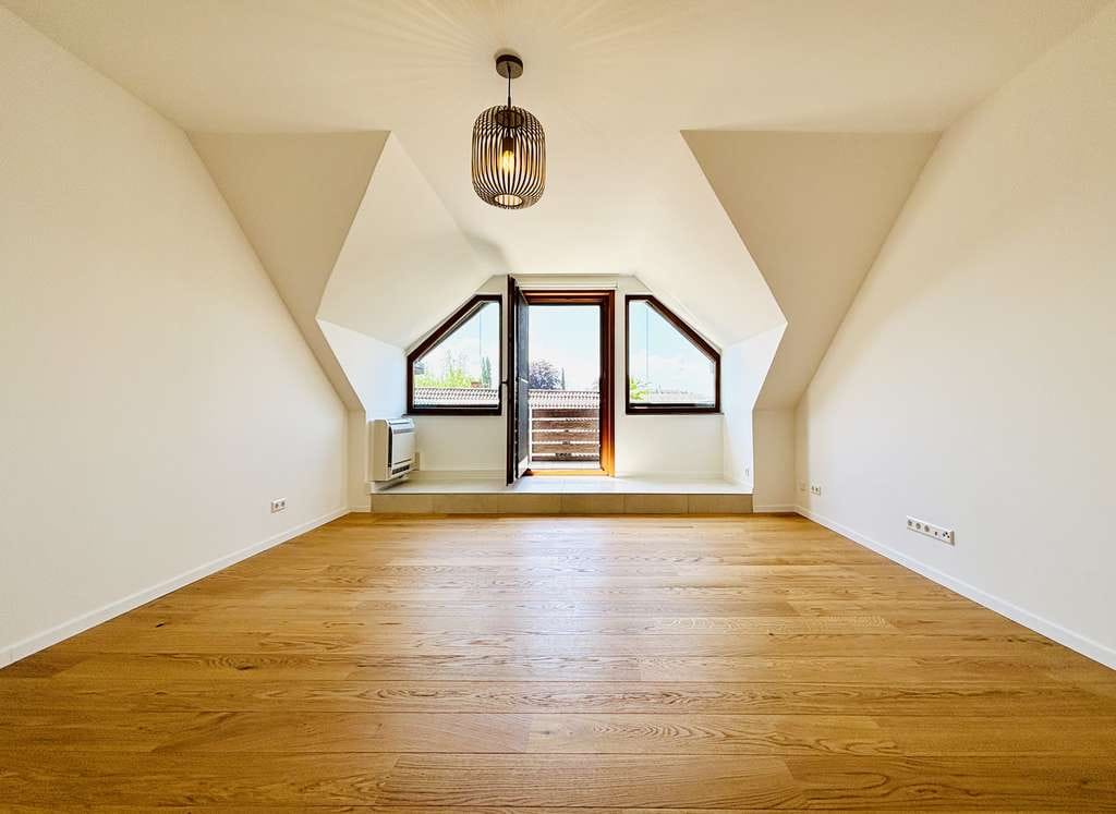 Immobilie in Wasserburg (Bodensee) - Spannende Dachgeschosswohnung in Seenähe - Bild 1
