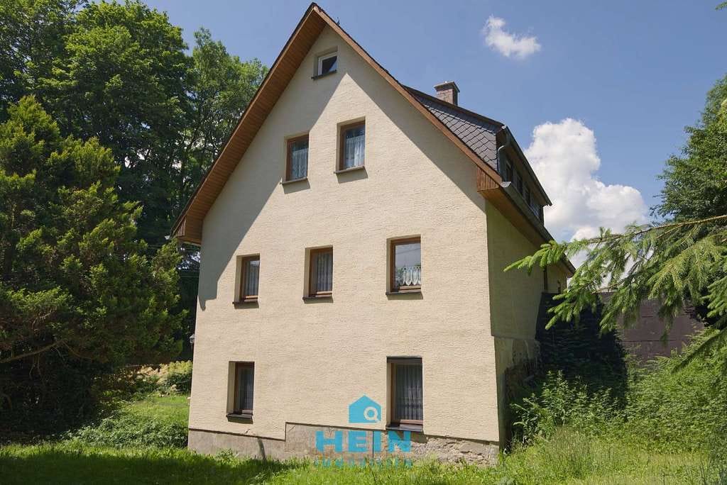 Immobilie in Schneeberg - Ein Zuhause mit Herz & Potenzial in der Bergstadt Schneeberg: Teilsaniert und bereit für Ihre Ideen! - Bild 2