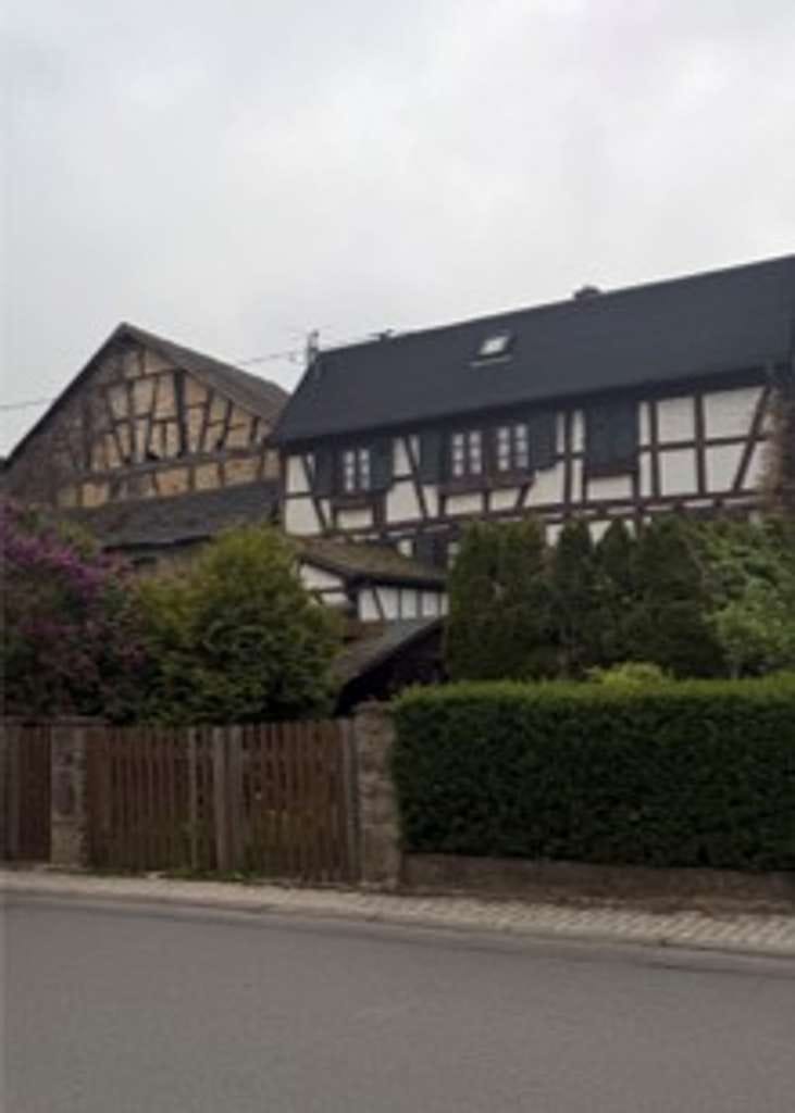 Immobilie in Heidenrod - Historisches Fachwerkhaus mit Stellplatz und Nebengebäude in Heidenrod! - Bild 0