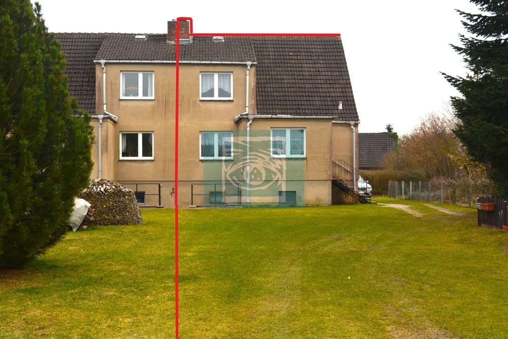 Immobilie in Grimmen - Große Doppelhaushälfte auf langestrecktem Areal in Stoltenhagen zu verkaufen! - Bild 1