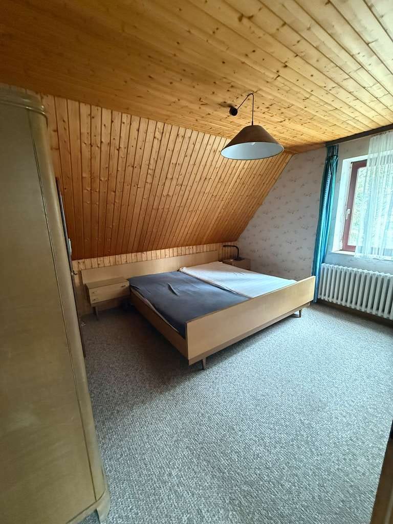Immobilie in Südheide - Einfamilienhaus mit großem Grundstück in ruhiger Waldrandlage - Bild 2