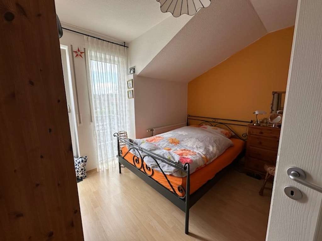 Immobilie in Neu-Anspach - Gepflegte 3-Zimmer-Wohnung im 1. Obergeschoss - Bild 4