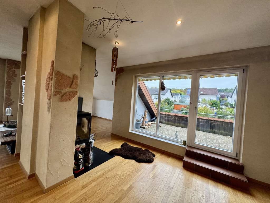 Immobilie in Püttlingen - Wunderschöne Wohnung in begehrter Wohnlage von Püttlingen - Bild 1
