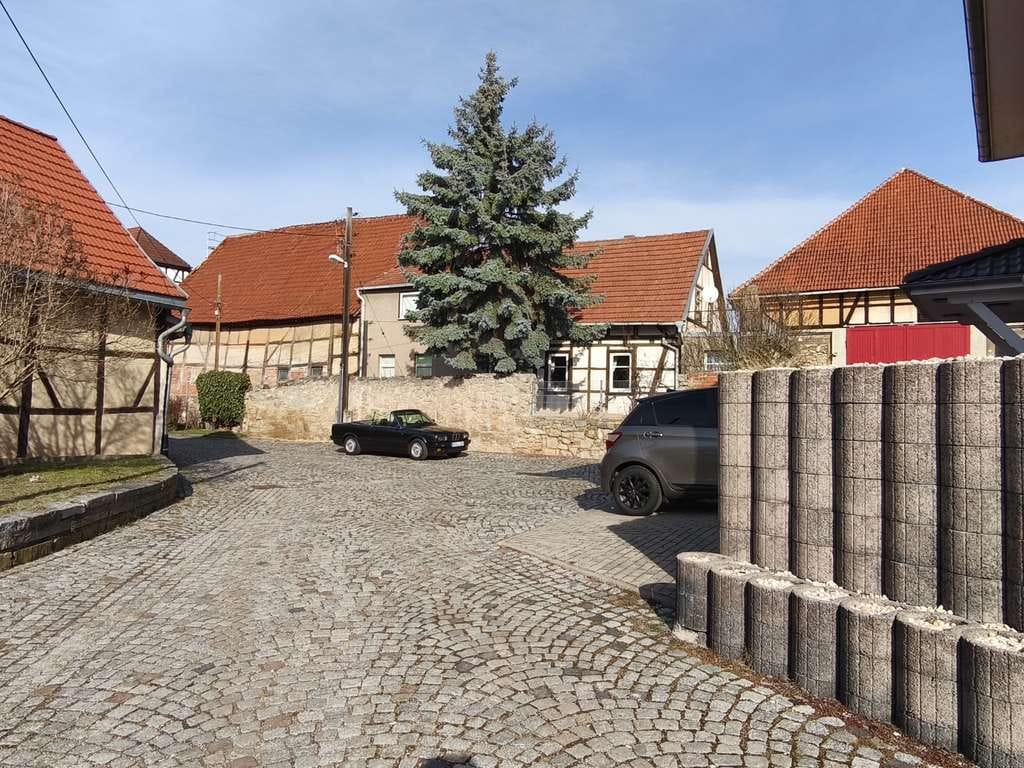 Immobilie in Döllstädt - Modernes Zweifamilienhaus (Baujahr 2014) zur Eigennutzung oder Kapitalanlage - Bild 1