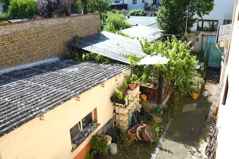 Immobilie in Budenheim - Falanga Immobilien - 1-2 Fam.Hs. mit vielfältigen Möglichkeiten & tollem Hof-/Gartenbereich in Bud. - Bild 1