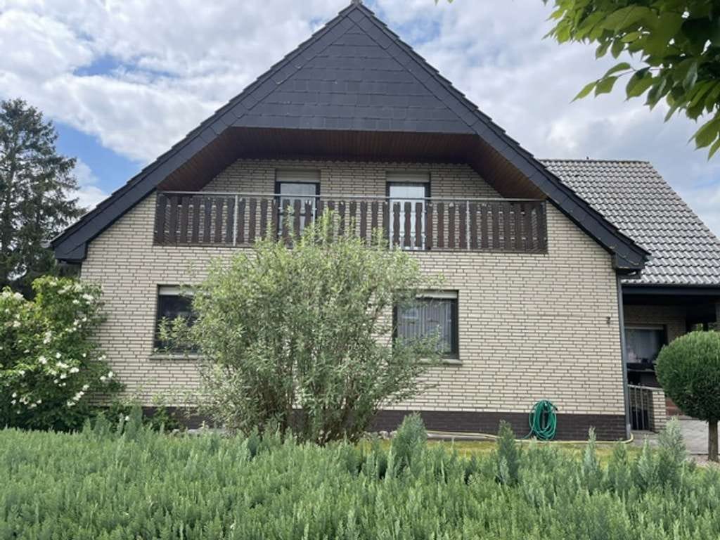 Immobilie in Sustrum - Großzügiges gepflegtes Ein/Zweifamilienhaus in Neu Sustrum - Bild 3