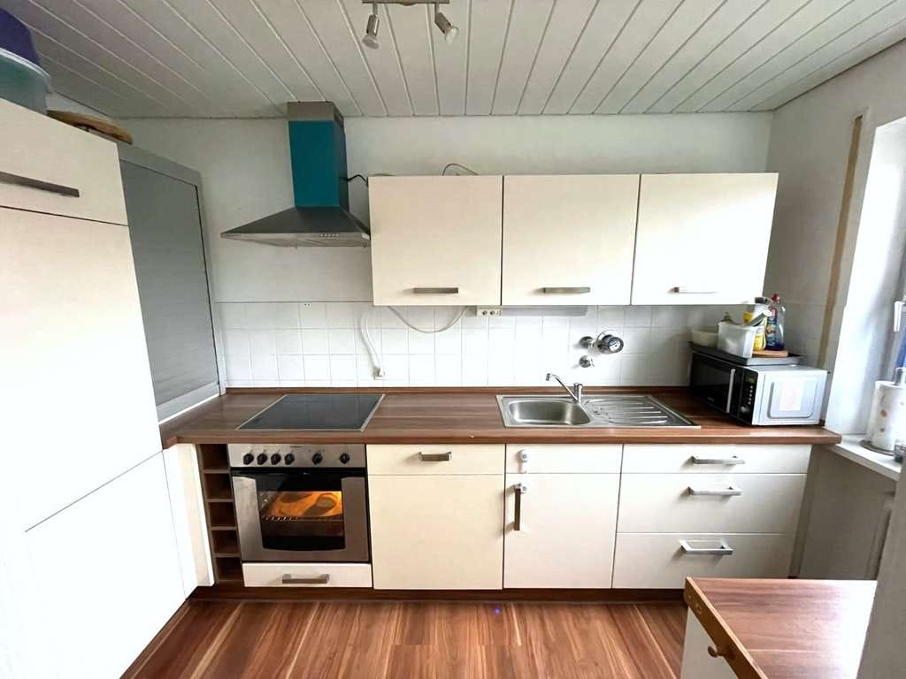 Immobilie in Peiting - Ihre Alternative zum eigenen Haus:
Großzügige 4-Zimmer-Wohnung
 im 1. OG mit 2 Südbalkonen - Bild 0