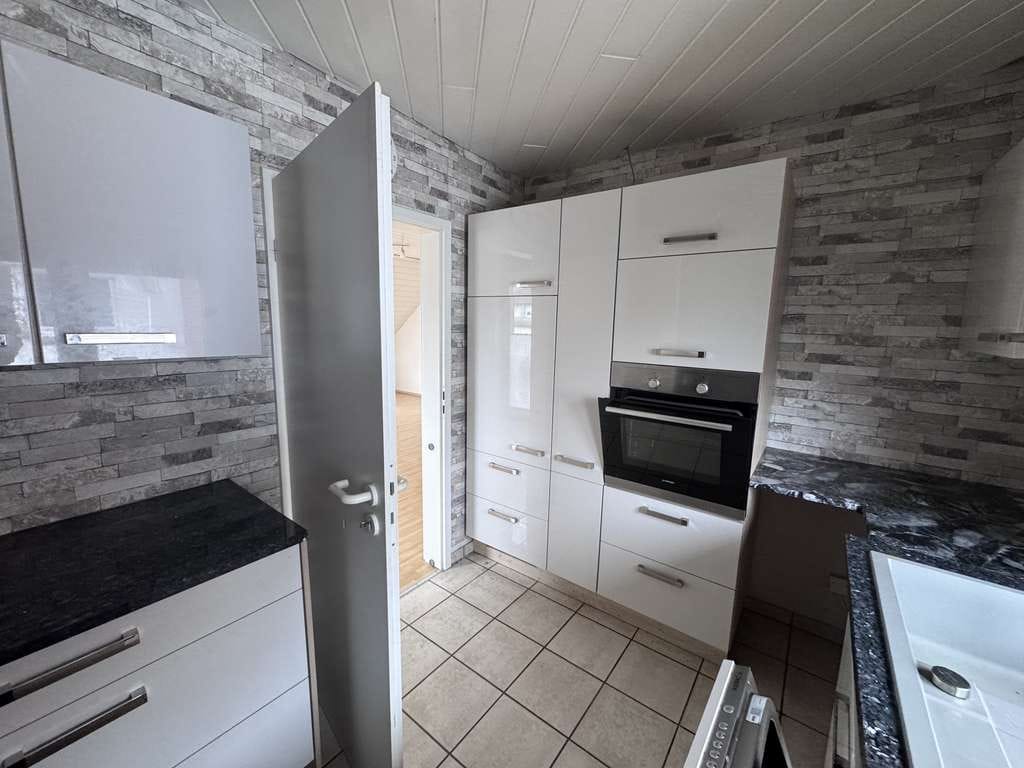 Immobilie in Coesfeld - Jetzt in Coesfeld! Helle OG-Wohnung in 2-Familienhaus mit Gartennutzung. - Bild 3