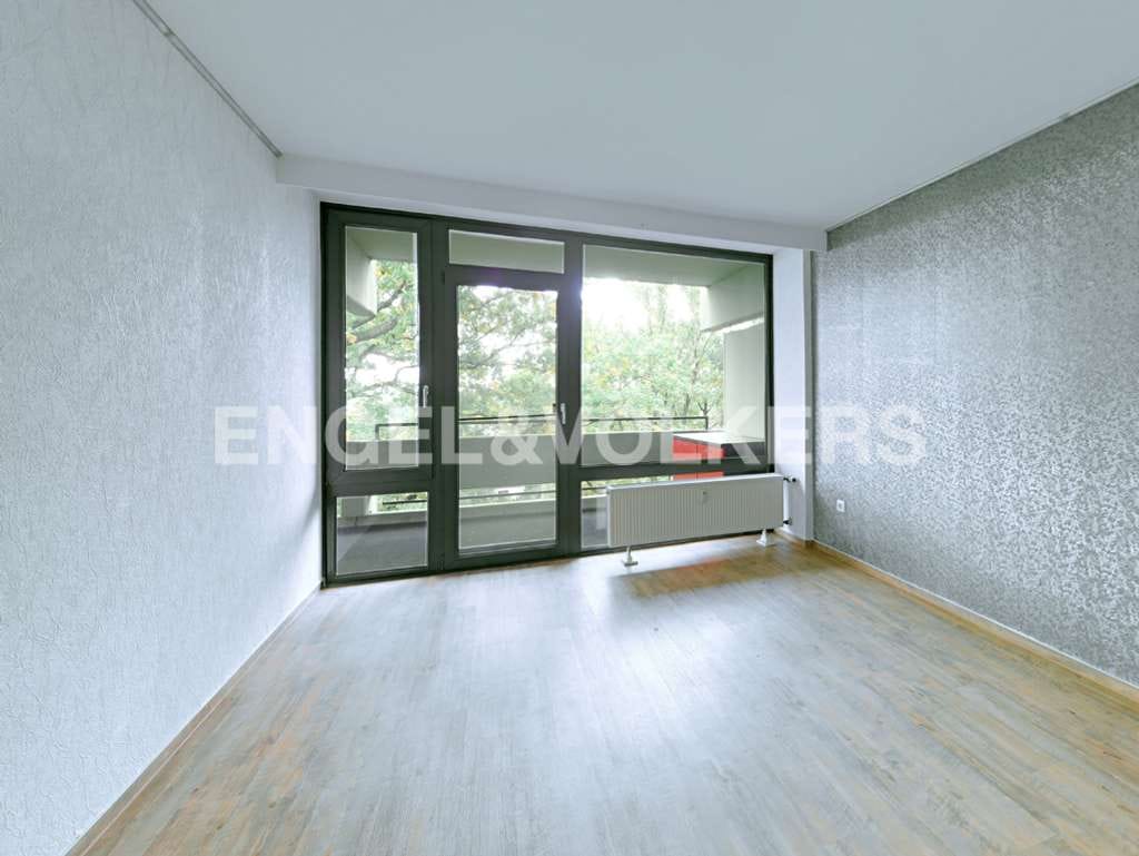 Immobilie in Schwebheim - Ihr neues Zuhause über den Dächern von Schwebheim – attraktive 3-Zimmer-Wohnung mit großem Balkon... - Bild 3
