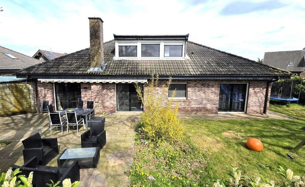 Immobilie in Kranenburg - Freistehender Semi-Bungalow mit 7 Zimmern und Garage nahe Niederlande - Bild 3