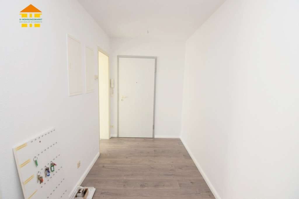 Immobilie in Frankenberg/Sachsen - Ideal zur Eigennutzung: renovierte 2-Raum-Wohnung mit zwei Terrassen im Grünen! - Bild 4