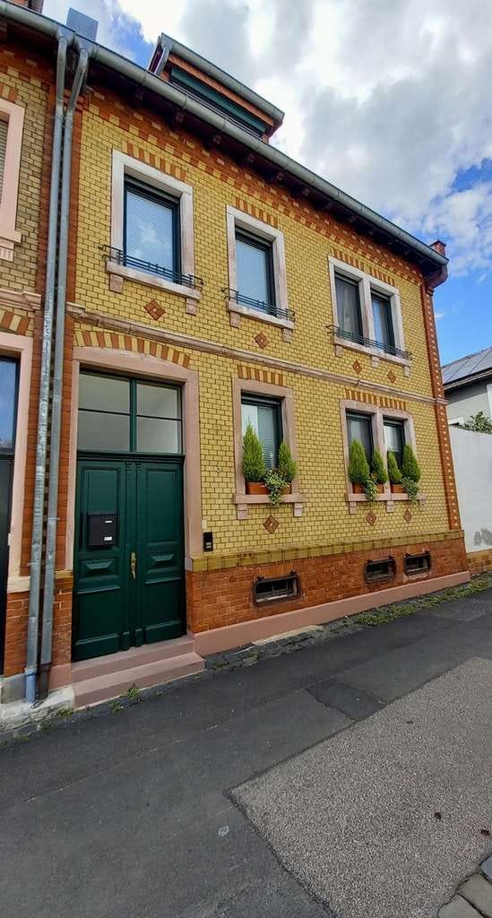 Immobilie in Mühlheim am Main - Historischer Charme trifft modernen Wohnkomfort in ruhiger Altstadtlage - Bild 0