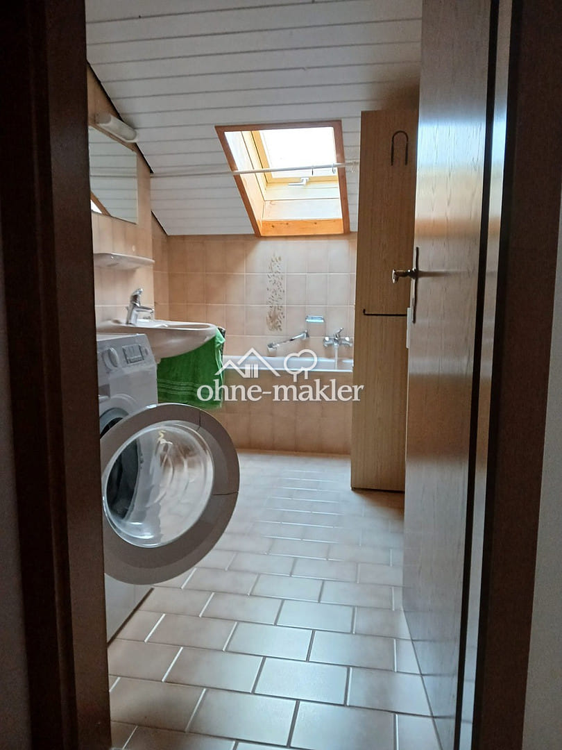 Immobilie in Kiefersfelden - 2-Zimmer Dachgeschosswohnung in Kiefersfelden - Bild 2