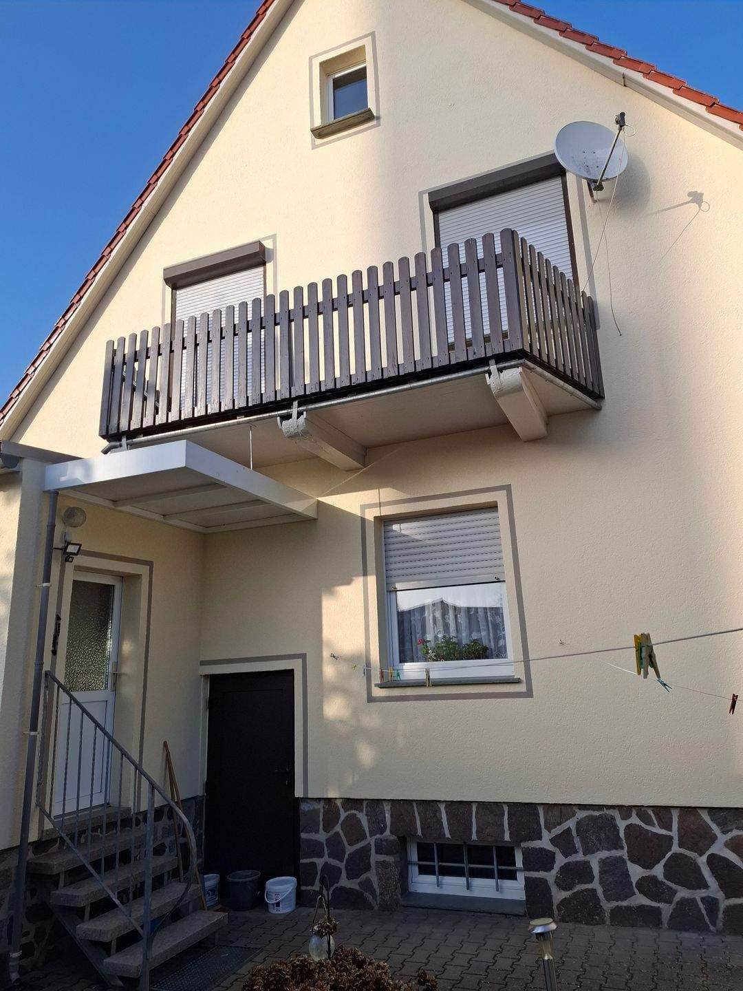 Immobilie in Arendsee (Altmark) - Arendsee! Zentral gelegenes Zweifamilienhaus mit Garagen. - Bild 1
