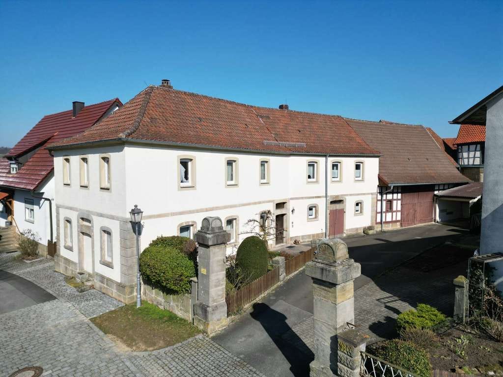 Immobilie in Untermerzbach - Bauernhaus-Perle mit Charakter und unendlichen Möglichkeiten! - Bild 0