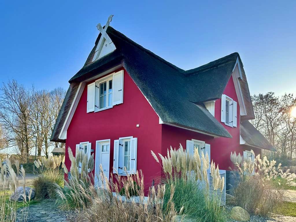 Immobilie in Boiensdorf - „Ihr Traumferienhaus unter Reet"
Nordischer Charme, Ostseenähe & Kapitalanlage - Bild 2
