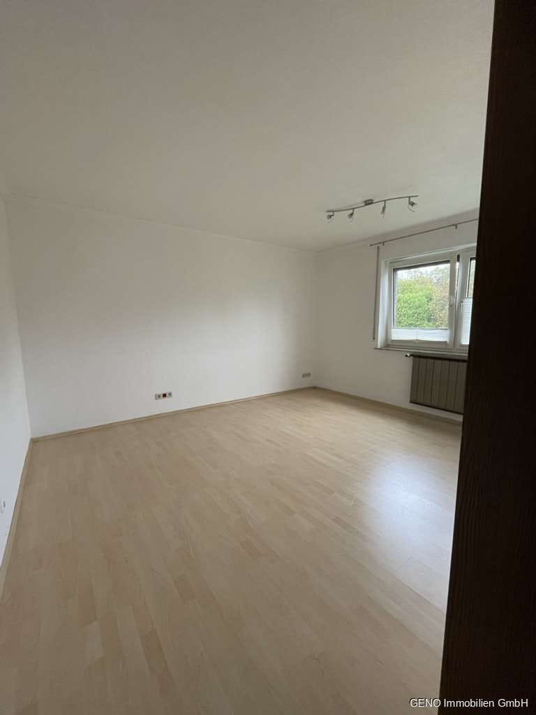 Immobilie in Berne - Einfamilienhaus mit Einliegerwohnung zu verkaufen - Bild 1