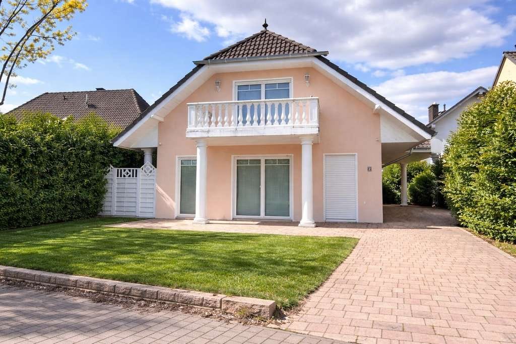 Immobilie in Dorsheim - Einfamilienhaus in ruhiger Naturlage mit wunderschönem Ausblick - Bild 0
