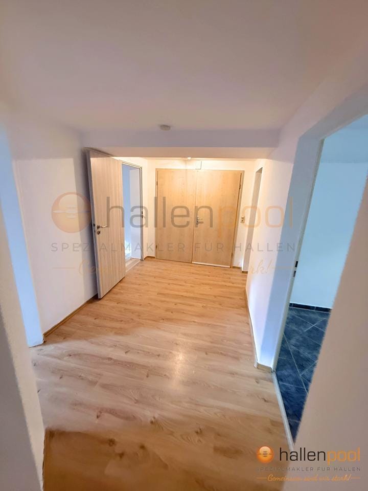 Immobilie in Essenbach - Mehrfamilienhaus mit 4 Einheiten, Garten & 2 Garagen in Essenbach *PROVISIONSFREI* - Bild 0