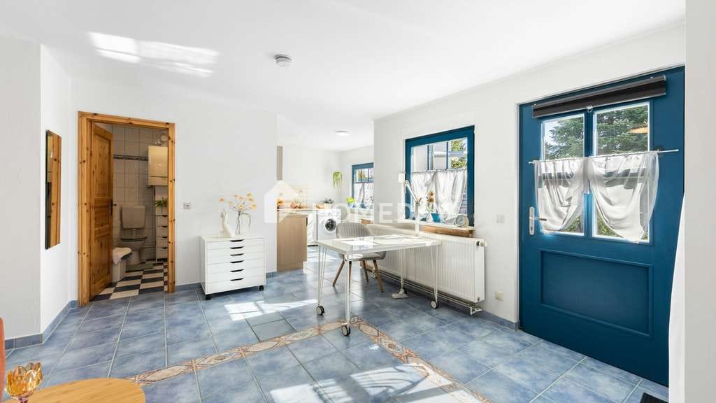 Immobilie in Fuhlendorf - Zwei Zimmer, Sonnen-Terrasse und eigener Garten – kompakt und durchdacht - Bild 2