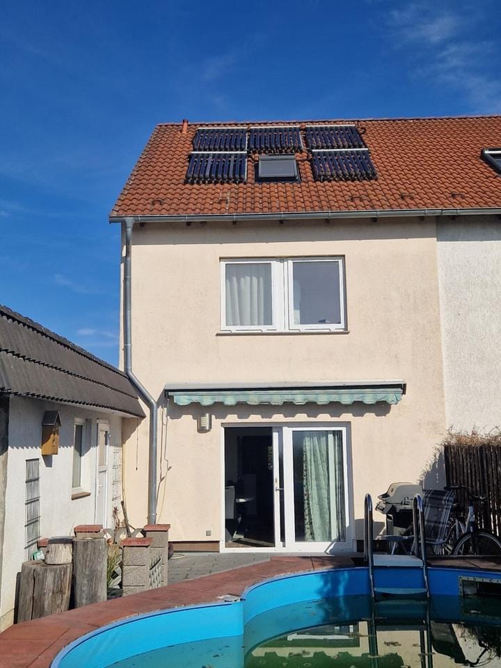 Immobilie in Wiedemar - Gepflegte Doppelhaushälfte-Perfekt für Familien und Paare - Bild 0
