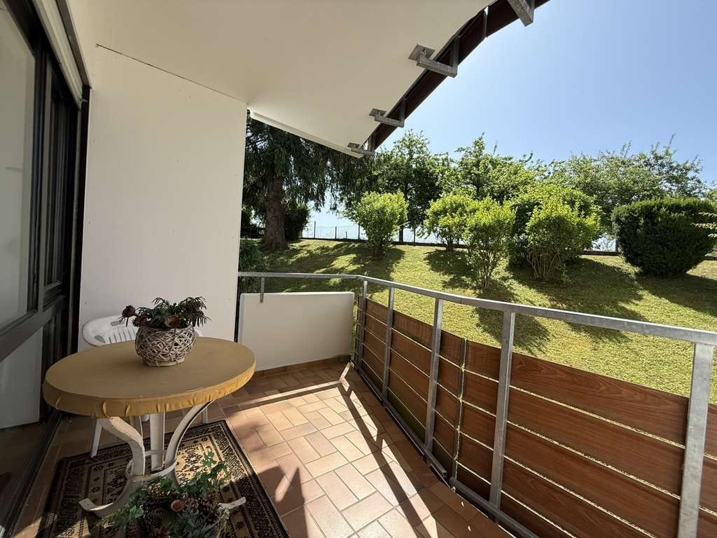 Immobilie in Dobel - Charmante Hochparterre-Wohnung mit Balkon, Gemeinschaftspool & Sauna - Bild 3
