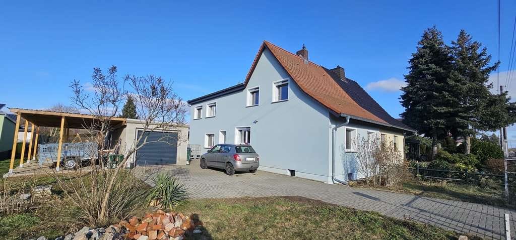 Immobilie in Dreiheide - Einziehen, leben, wohlfühlen: – Doppelhaushälfte mit weitläufigem Garten in Torgau - Bild 0