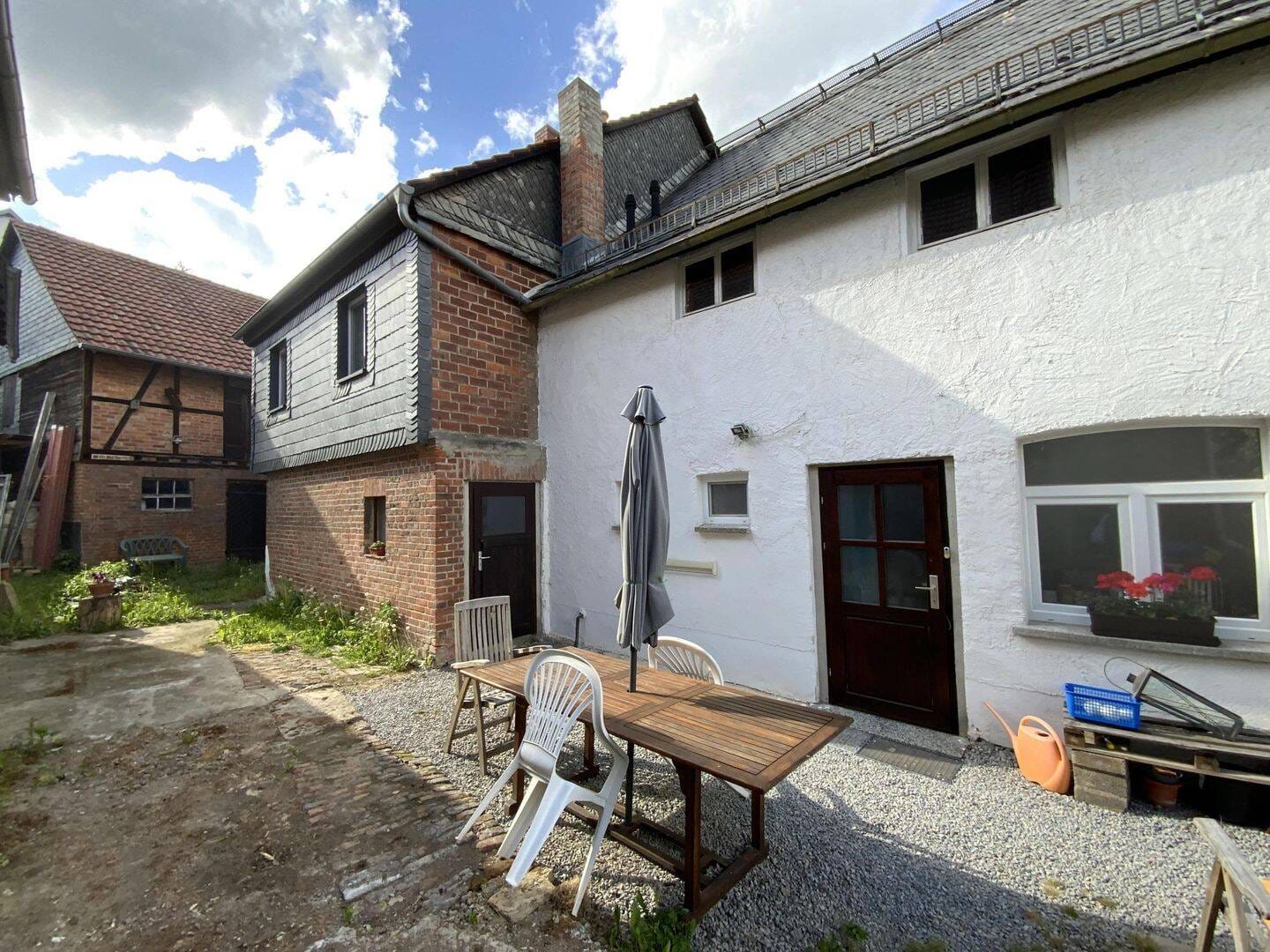 Immobilie in Allendorf - Saniertes Bauernhaus mit großer Scheune - Bild 3