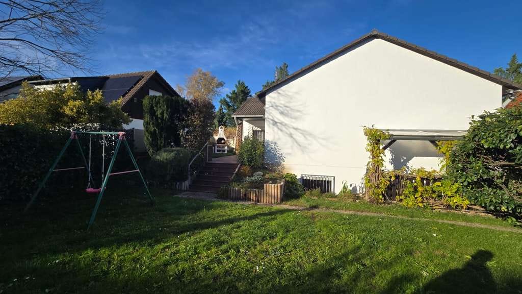 Immobilie in Monsheim - Sonniges Einfamilienhaus auf großem Grundstück – bereit für Ihre Ideen - Bild 3