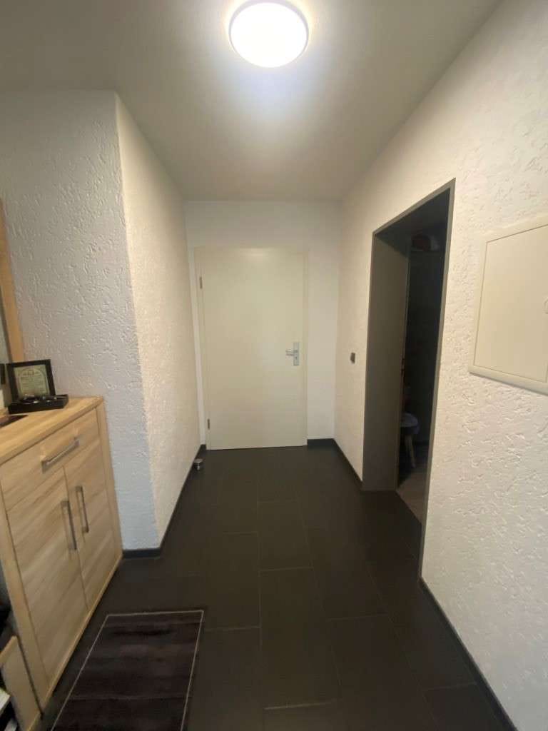 Immobilie in Blumberg - Großzügige, sanierte Wohnung in 1A Lage - Bild 1