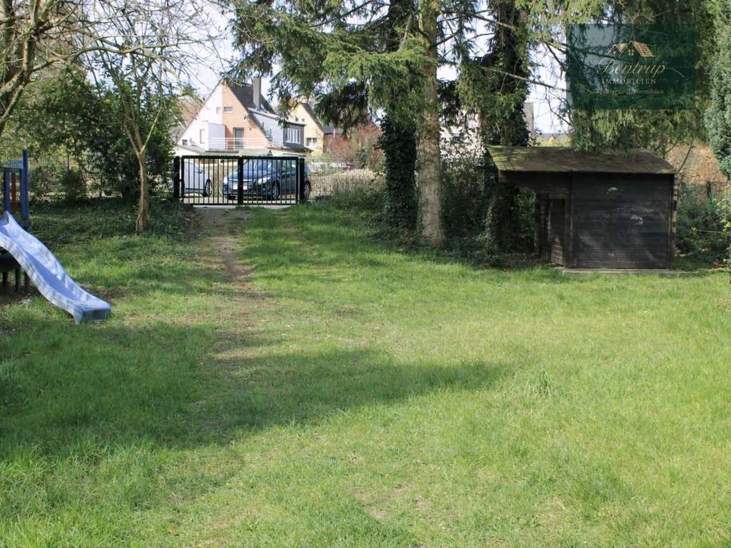 Immobilie in Selm - Großzügiges Mehrfamilienhaus mit Gewerbefläche in zentraler Lage von Selm - Bild 3