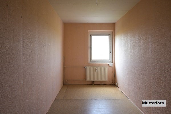 Immobilie in Übach-Palenberg - 4-Zimmer-Wohnung nebst Balkon - Bild 0