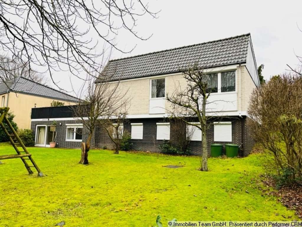 Immobilie in Hildesheim - Moritzberg unterhalb des Panoramaweges - großes Haus mit wunderschönem Grundstück - Bild 1