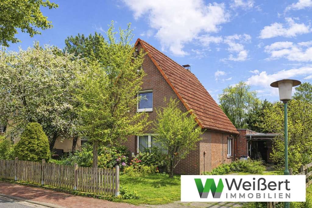 Immobilie in Lehe - 4,5-Zimmer-Einfamilienhaus mit Garage auf großzügigem 803 m² Grundstück in Lehe - Bild 0