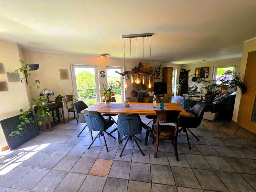 Immobilie in Simmern/Hunsrück - Modernes WOHNHAUS mit GARTENPARADIES in fussläufiger SEENÄHE in Simmern zu verkaufen! - Bild 3
