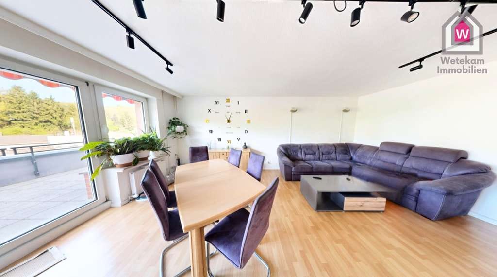 Immobilie in Ennepetal - Wohnen mit Charakter: 
Weitblick, Terrasse und Wellness exklusiv vereint - Bild 2