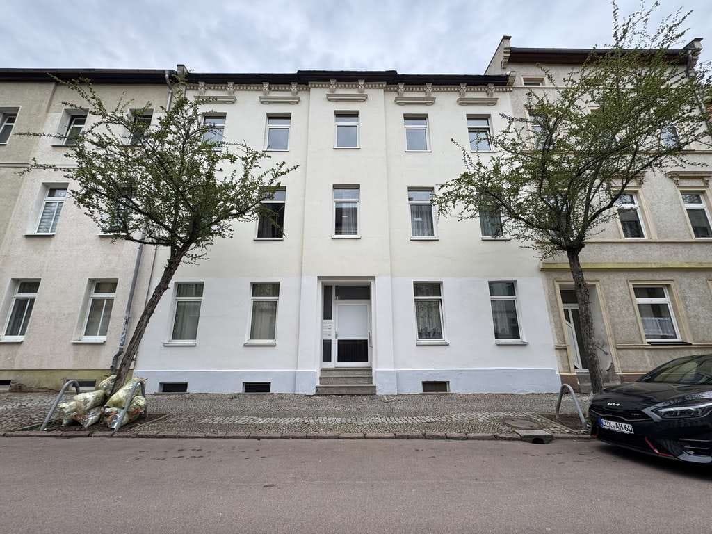 Immobilie in Köthen (Anhalt) - Attraktive Kapitalanlage: Mehrfamilienhaus mit Entwicklungspotenzial - Bild 1
