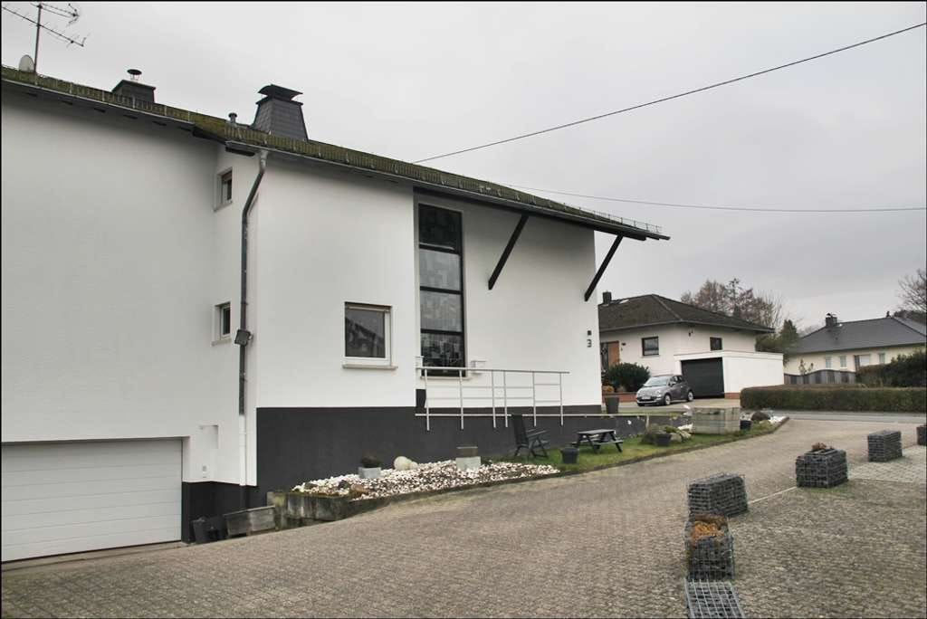 Immobilie in Niederelbert - Vermietetes Zweifamilienhaus in ruhiger Lage von Niederelbert - Bild 4