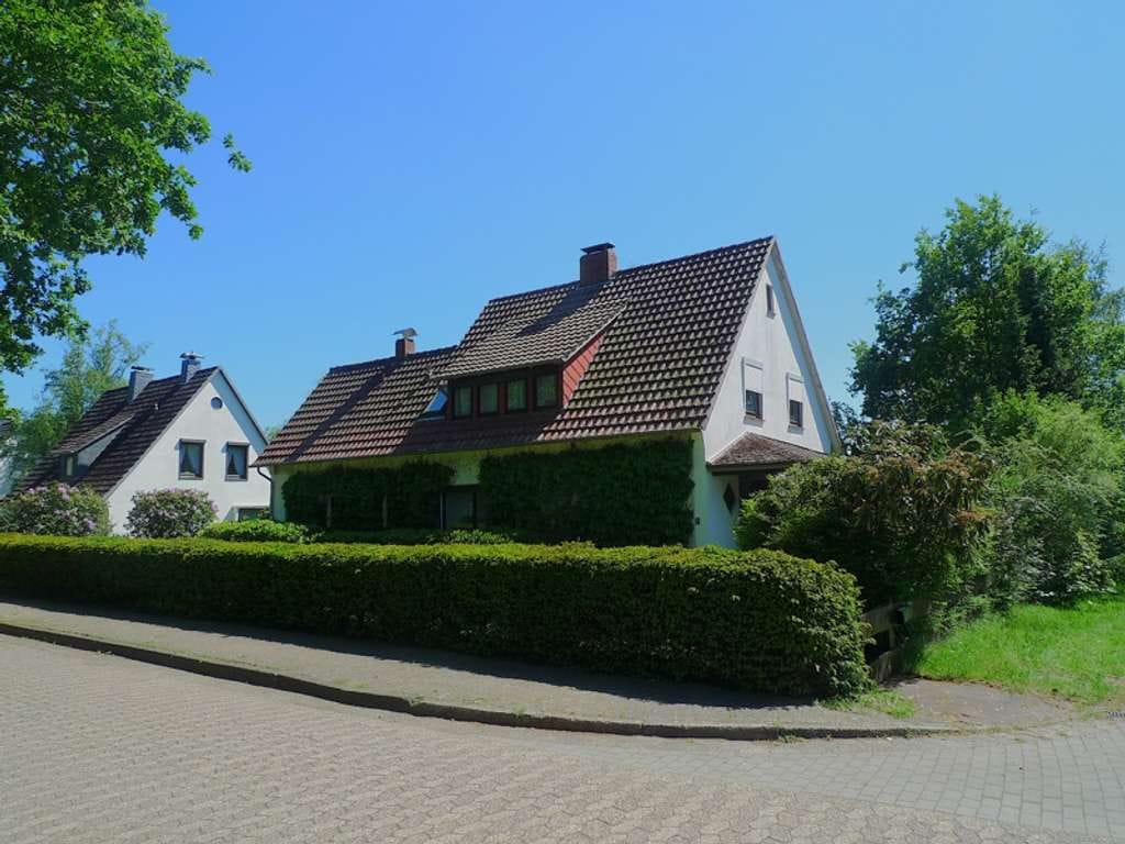 Immobilie in Hambergen - Feines Einfamilienhaus auf schönem Grundstück und in ruhiger Lage - Bild 3