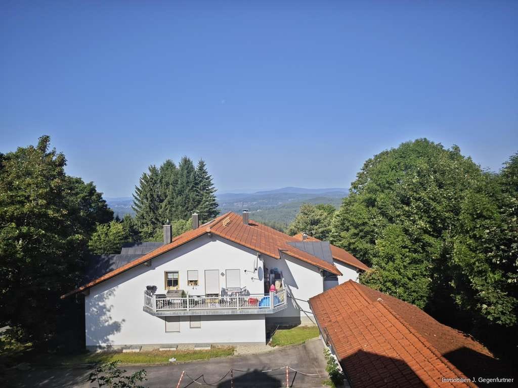 Immobilie in Neuschönau - Schöne 3-Zimmer-Wohnung im Bergdorf Waödhäuser-Fernsicht-sofort frei - Bild 2