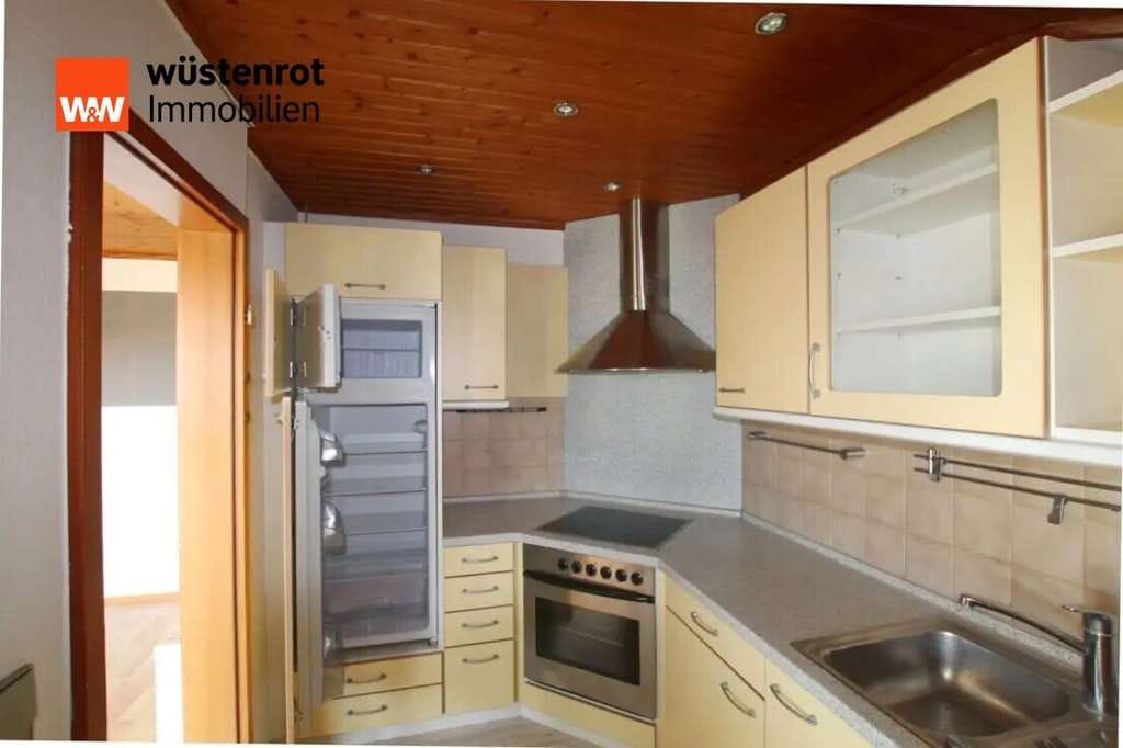 Immobilie in Rheinstetten - *BESTLAGE RHEINSTETTEN-FORCHHEIM: Charmante 3-Zimmer DG-Wohnung, Balkon, Keller, aktuell vermietet* - Bild 2