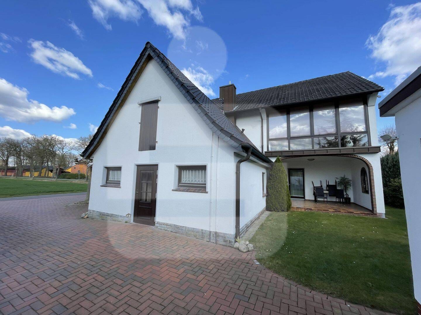 Immobilie in Drentwede - +++ Vielseitiges Haus mit großem Platzangebot +++ - Bild 1