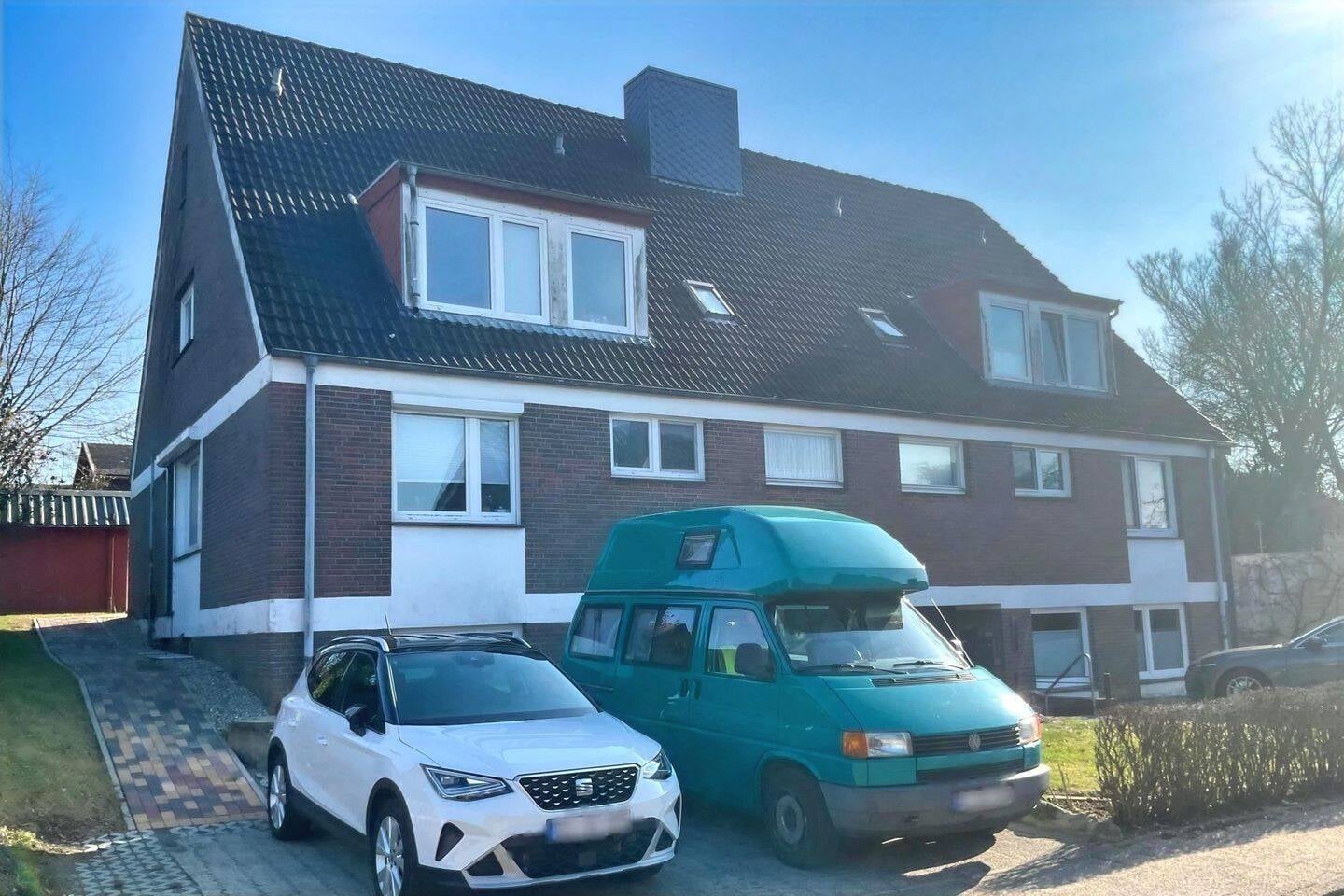 Immobilie in Kiel - Sehr gepflegtes u. modernisiertes MFH in ruhiger Lage - Bild 1