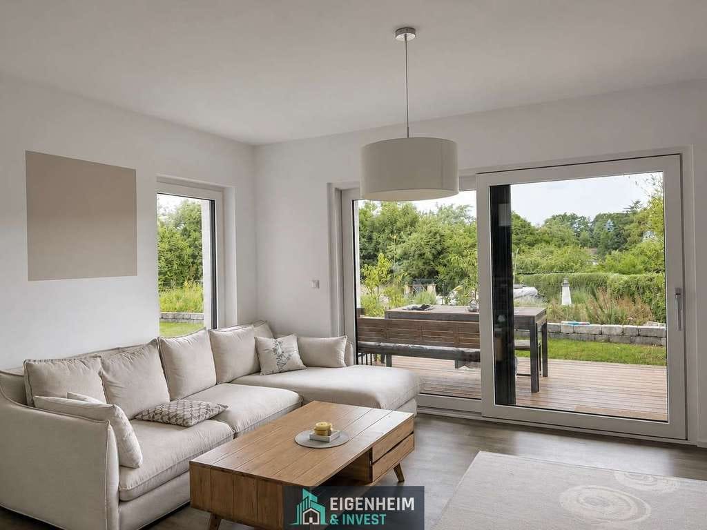 Immobilie in Diensdorf-Radlow - Architektenhaus in Seenähe - Modernes Wohnen zwischen Natur und Scharmützelsee - Bild 2