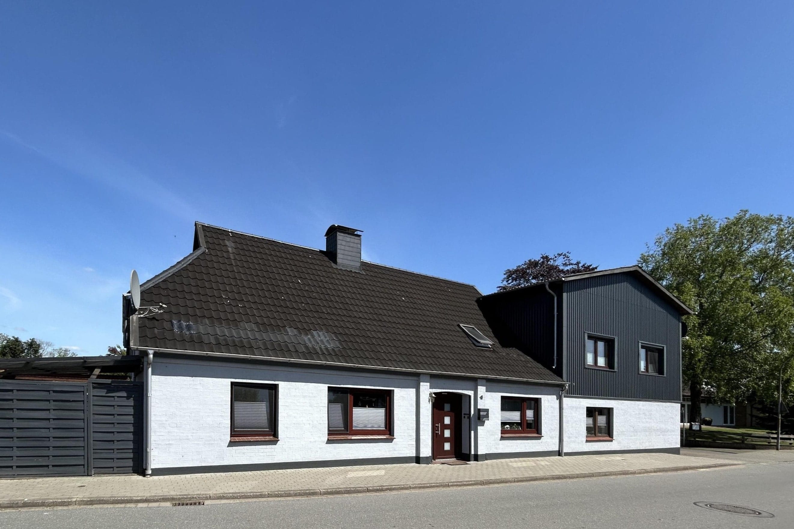 Immobilie in Delve - Großes Haus mit viel Platz & positiver Bauvorbescheid im idyllischen Delve - Bild 3