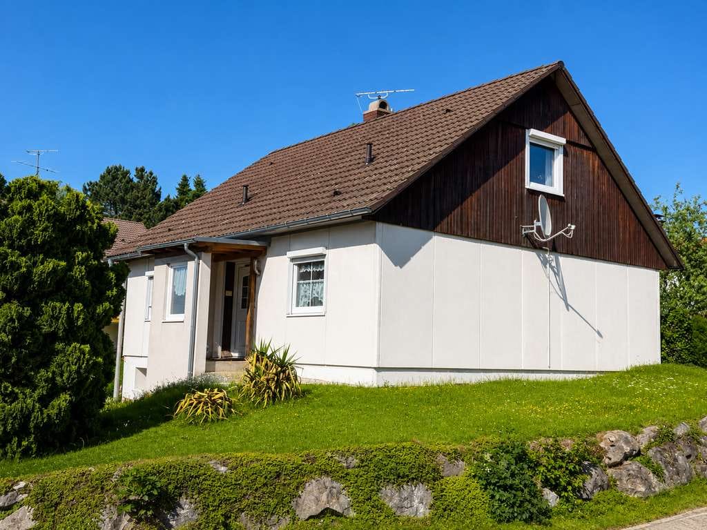 Immobilie in Bidingen - Freistehendes Einfamilienhaus mit großzügigem Grundstück zu verkaufen - Bild 4
